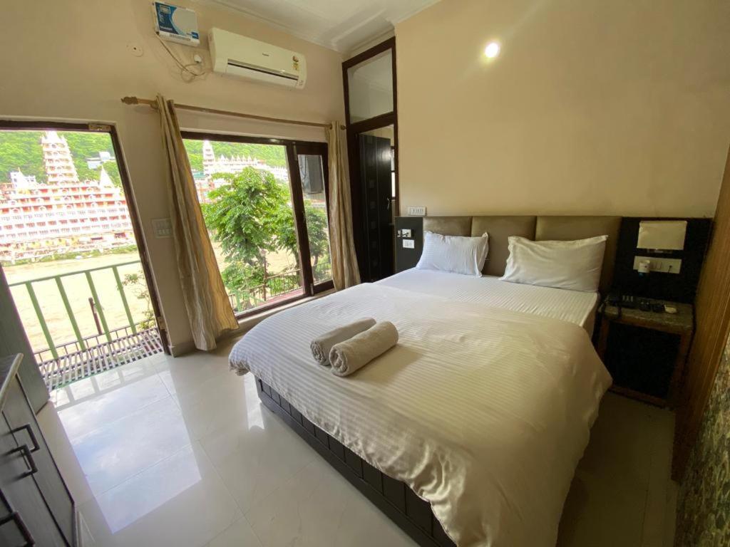 Kunwar Residency Hotel Rishikesh Bagian luar foto